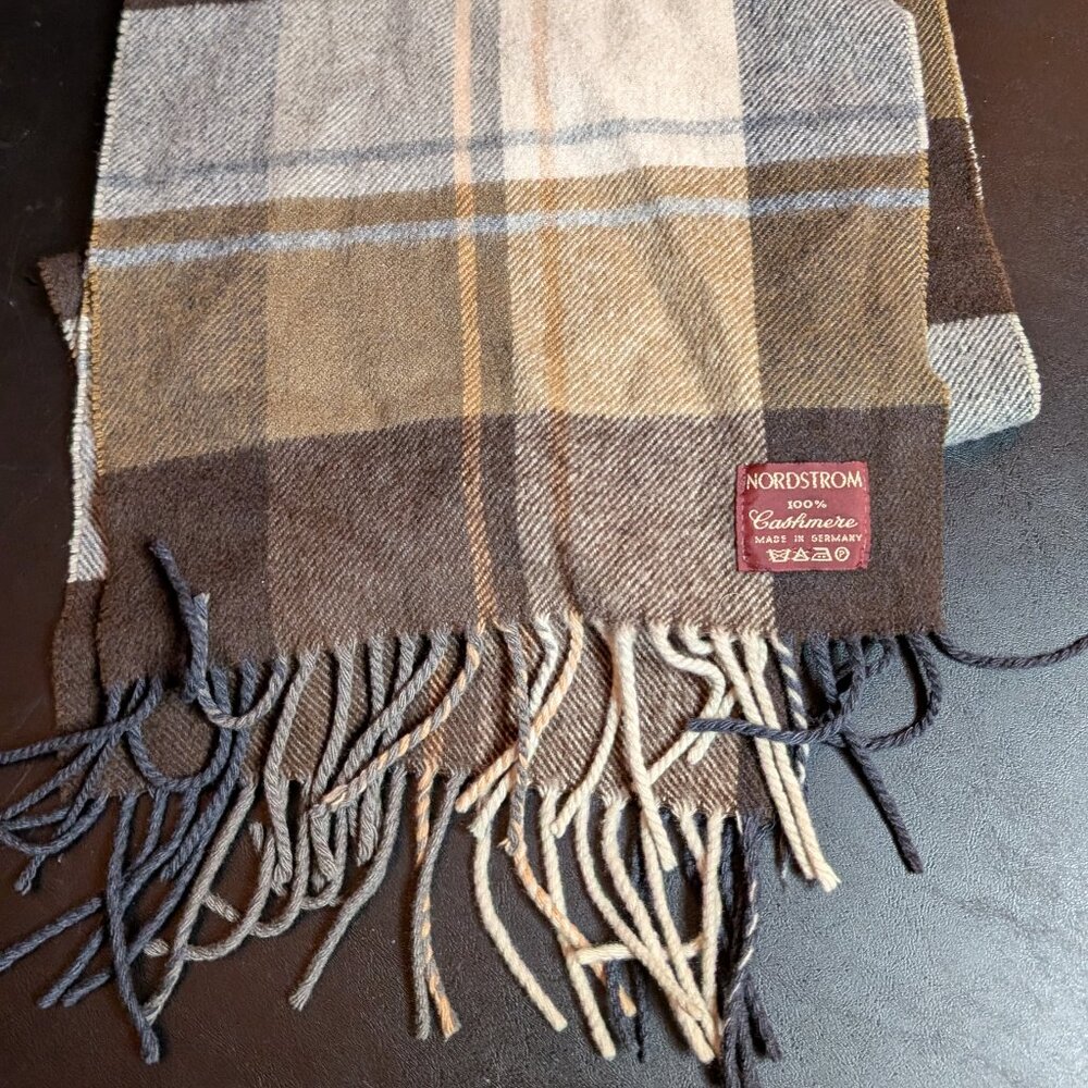 Mens Nordstrom 100% Cashmere Brown Plaid Scarf Winter  Unisex Womens
